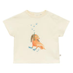 Unwind in style with the Baby Fremius T-Shirt by Arsene & Les Pipelettes, a cream organic cotton tee adorned with a fun cartoon dog wearing a snorkel and swim fins, cheerfully blowing bubbles.