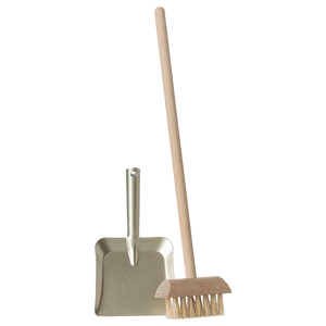 The Maileg Broom Set, Miniature features a metal dustpan with short handle and a long-handled broom with stiff bristles, both standing upright against a white background—ideal for dollhouse cleaning.