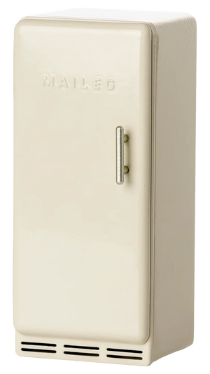 The Maileg Fridge, Mouse - Off White is a rectangular, cream-colored accessory featuring a single door with a small handle and the “MAILEG” name embossed at the top. This charming piece makes a delightful addition to any dollhouse accessories collection and is perfect for inspiring imaginative storytelling play.
