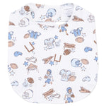 Keep your little one clean at mealtime with the Angel Dear Feeding Bib, featuring a playful football-themed pattern with helmets, jerseys, footballs, goalposts, shoes, and signs in blue and brown. Made from soft bamboo fabric for gentle comfort on baby’s skin.
