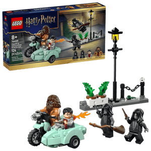 Recreate the Privet Drive escape with the LEGO® Harry Potter™ Hagrid™ & Harry's Privet Drive Escape set from Legos - Toyhouse (set 76459, 124 pieces), including Hagrid, Harry on a motorbike with sidecar, 2 Dementors, streetlamp, sidewalk, and box.