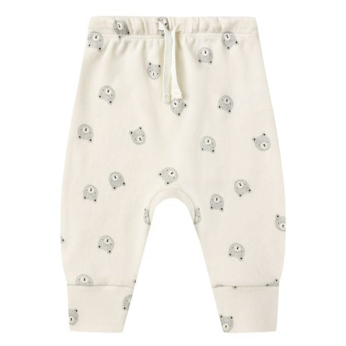 The Quincy Mae Baby Drawstring Pant is made from organic brushed jersey and features an all-over print of small gray bear faces.