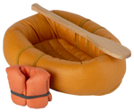 Maileg Rubber Boat in dusty yellow with a single wooden paddle and a matching compact life vest, ideal for an imaginative water adventure.