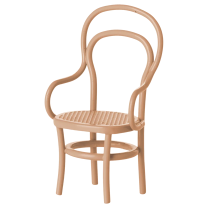 The Maileg Vintage Chair, Mouse - Dark Powder, is a small bentwood-style chair with a rounded backrest and woven seat—ideal as mice furniture or a cute dollhouse accent—shown against a plain white background.