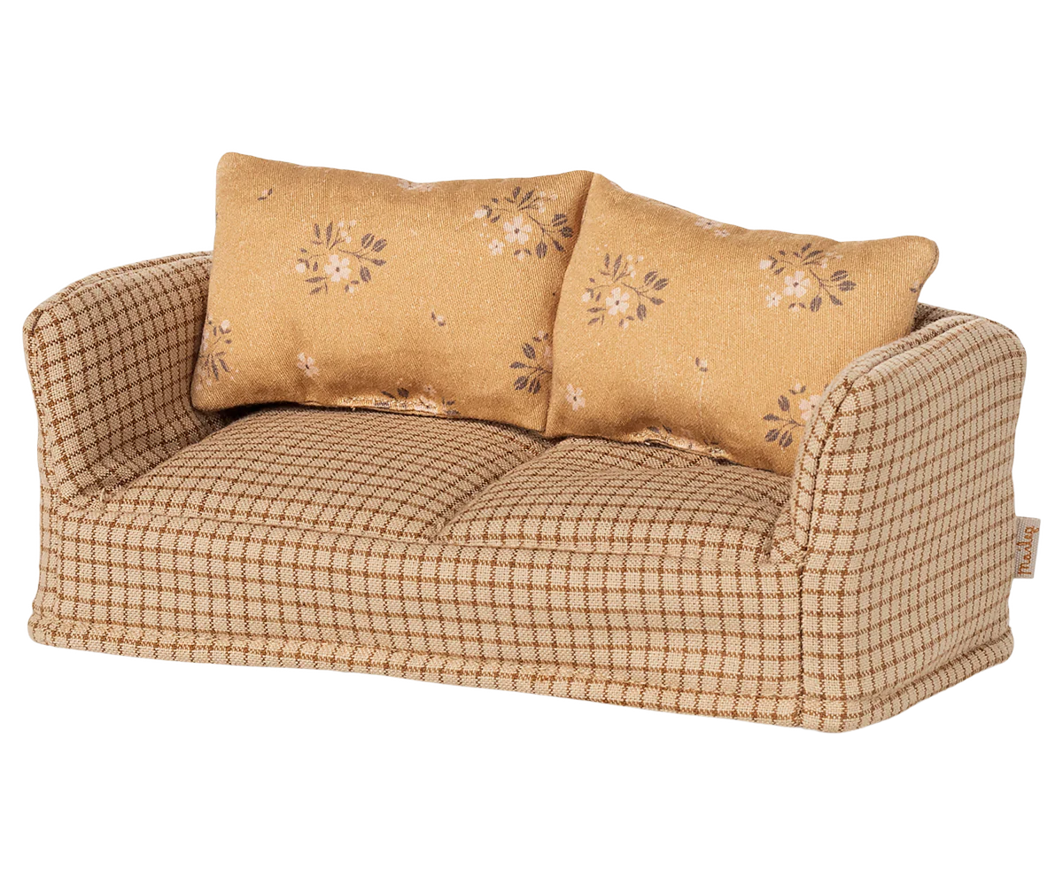 Maileg's Couch, Mouse - Mable features a beige plaid design and two yellow floral cushions, ideal for a mice family at Mouse hole Farmhouse. Shown against a plain white background.