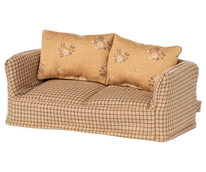 Maileg's Couch, Mouse - Mable features a beige plaid design and two yellow floral cushions, ideal for a mice family at Mouse hole Farmhouse. Shown against a plain white background.