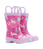 Introducing the Hatley Girls’ Unicorn Forest Rain Boots with Handles—these delightful pink kids’ rain boots feature purple soles and easy-to-grip handles, adorned with whimsical white unicorns and vibrant floral patterns. Perfect for little ones who love splashing in puddles, these waterproof boots combine fun style with practical protection.
