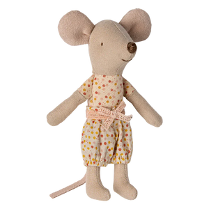 The Maileg Little Sister, Mouse in Matchbox by Maileg is crafted from soft fabrics and wears a charming patterned dress with a pink bow. Featuring large round ears and a long thin tail, this adorable mouse doll is perfect for imaginative play. Complete the set with her cozy matchbox bed for added fun.