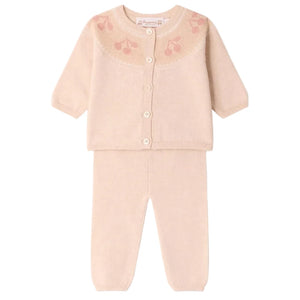 Dress your little one in the Bonpoint Baby Girls’ Jenny Set with Round Collar and Cherry Jacquard—a delightful light pink knit outfit featuring a long-sleeve buttoned cardigan adorned with a subtle cherry jacquard pattern at the neckline, paired with matching pants. This charming cardigan and pants set is perfect for babies.