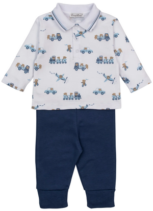 Outfit your little one in the Kissy Kissy Baby Boys’ Bears on the Go Pant Set, a cozy two-piece ensemble crafted from soft Pima cotton. This adorable infant outfit includes a long-sleeve shirt adorned with cute car and bear prints, complemented by solid navy blue pants for all-day style and comfort.
