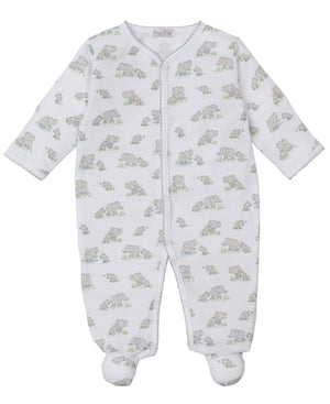 The Kissy Kissy Baby Elephant Esprit Printed Footie features long sleeves, a front snap closure, and an all-over elephant and greenery print. Made from soft Pima cotton for comfort.