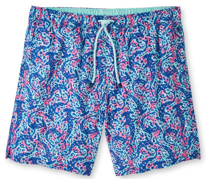 Peter Millar Hammerhead Camo Swim Trunk featuring an elastic waistband and drawstring. Made with quick-drying, four-way stretch fabric, the pattern boasts blue, green, and pink abstract prints.