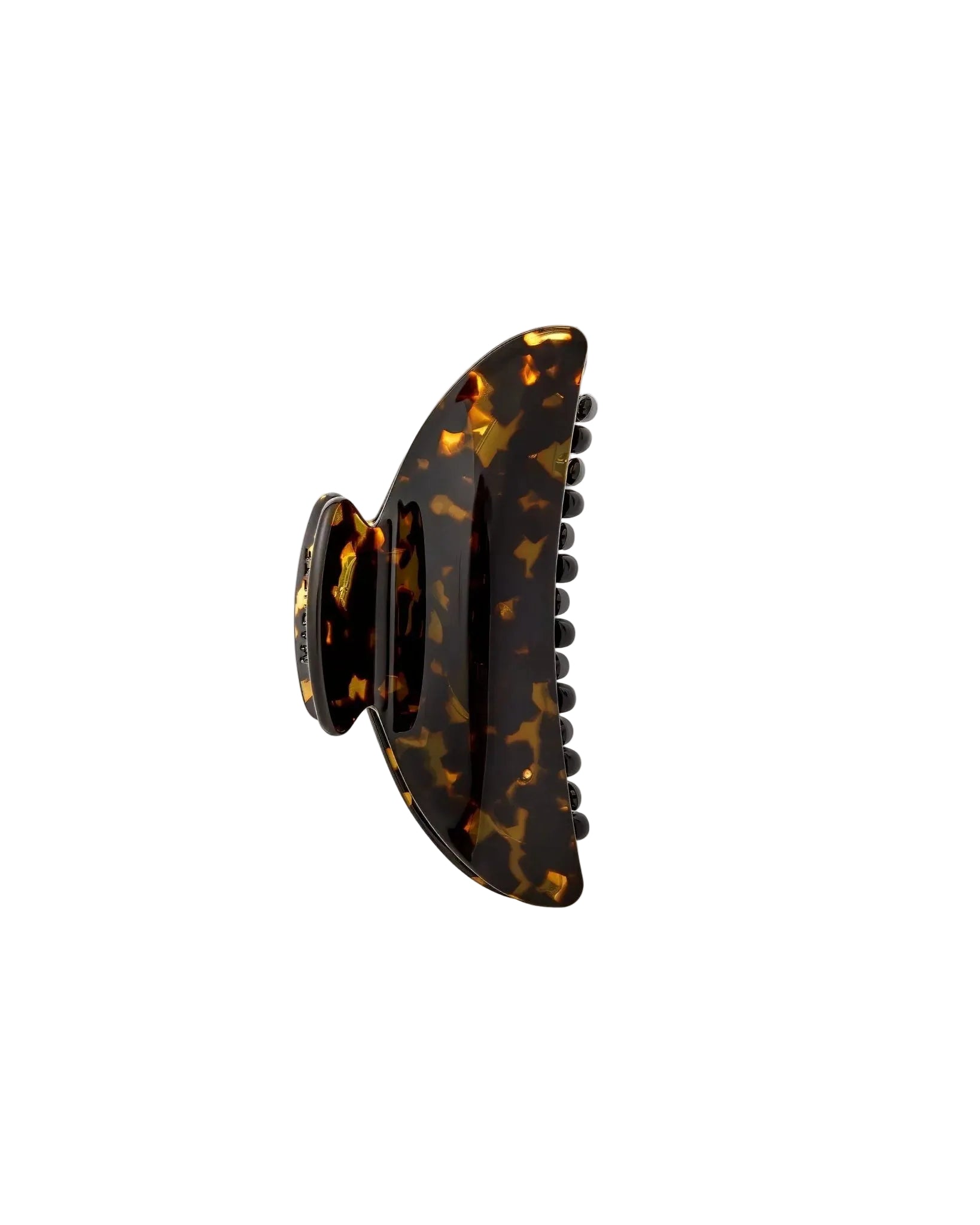 The Machete Midi Heirloom Claw, shown on a white background, is crafted from premium Italian acetate in a brown tortoiseshell pattern and features curved edges with double-walled interlocking teeth.