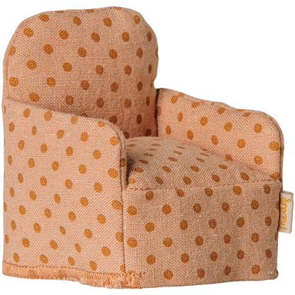 The Maileg Folding Chair, Mouse - Dots is a small upholstered armchair featuring light brown fabric with darker brown polka dots, perfect for your Maileg friends in the Mouse hole Farmhouse and shown here against a white background.