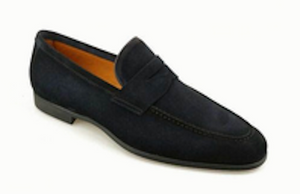Magnanni Diezma II Suede Loafer in dark blue suede, crafted from comfortable calfskin leather.