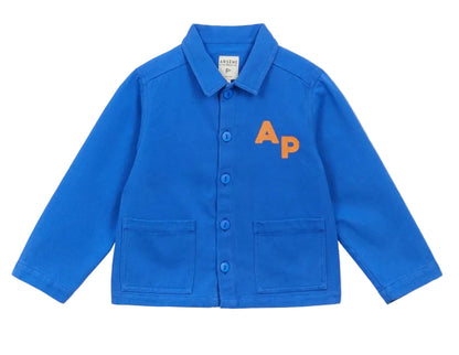 Introducing the Arsene & Les Pipelettes Boys' and Girls' Cotton Rustic Jacket—a bright blue jacket for kids with a vintage effect, two front pockets, and bold orange "AP" lettering on the left chest.