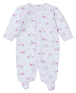 The Kissy Kissy Swan Sanctuary Footie, by Kissy Kissy, is made from luxurious Pima cotton and features a cute pink swan pattern. It includes covered feet and front snap buttons for your little one's comfort.