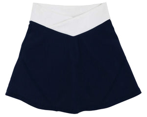 Inspired by classic style from The Beaufort Bonnet Company, the Girls’ Prepletic™ Katey Cross Skort features a navy blue color with a wide white waistband and angular design. Its slight flare and clean, simple lines combine timeless elegance with the comfort of a performance skort.