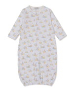 The Kissy Kissy Baby Duck Pond Paddles Convertible Gown is crafted from ultra-soft Pima cotton and features a playful pastel animal print on a white background. Designed for your baby's comfort, this long-sleeve gown includes an elastic hem and convenient snap buttons down the front.