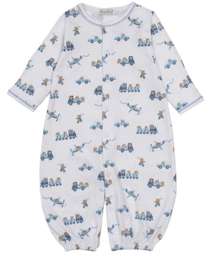 The Kissy Kissy Baby Boys’ Bears on the Go Printed Convertible Gown is crafted from soft Pima cotton and features a charming pattern of blue trucks, teddy bears, and trains. This cozy gown has long sleeves, convenient snap closures, elasticized ankles, and easily converts to a baby playsuit for added comfort and versatility.