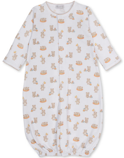 The Kissy Kissy Baby Beary Blessed Convertible Gown is crafted from ultra-soft Pima cotton and features a charming all-over print of teddy bears and honey pots in gentle brown and orange hues. This cozy gown includes long sleeves and an elastic bottom hem for convenient, easy changes.
